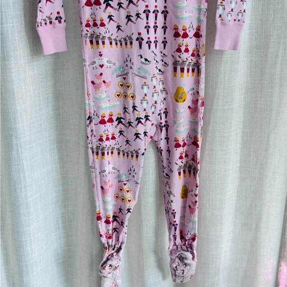 Hanna Andersson Footies 12 days of Christmas zippy one piece footed Pajamas 2T - Picture 6 of 7